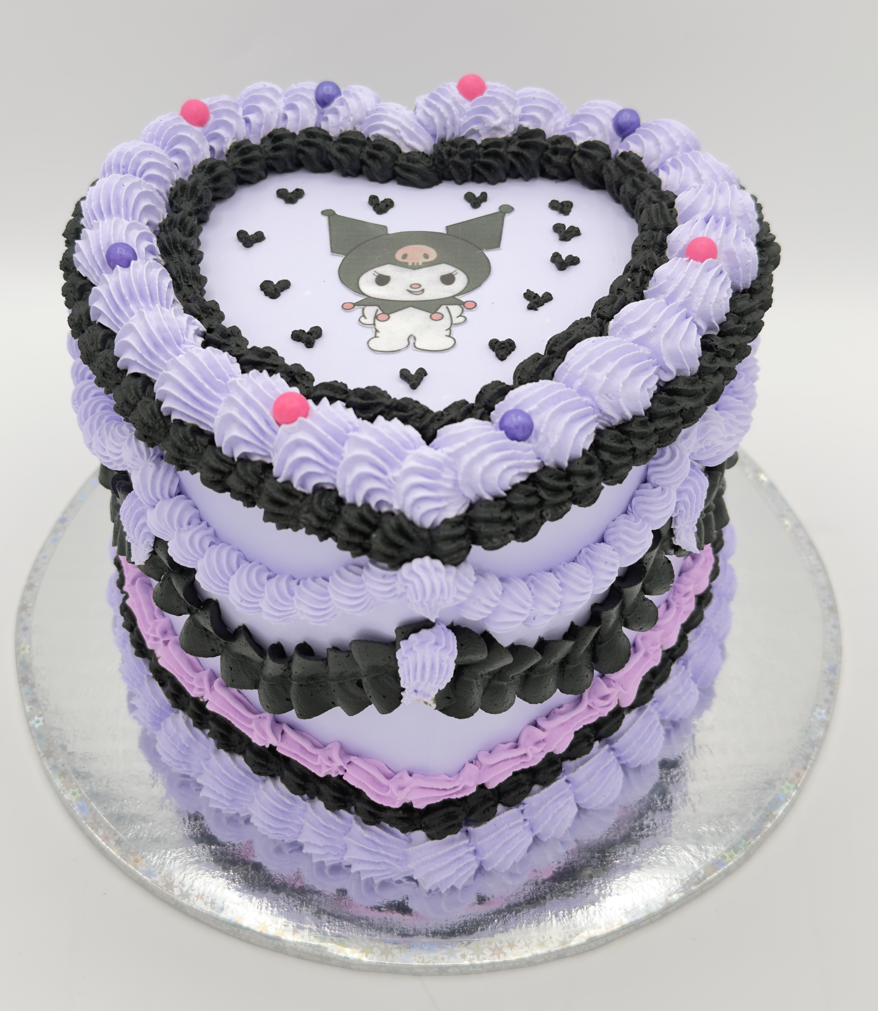 Kuromi Cake.